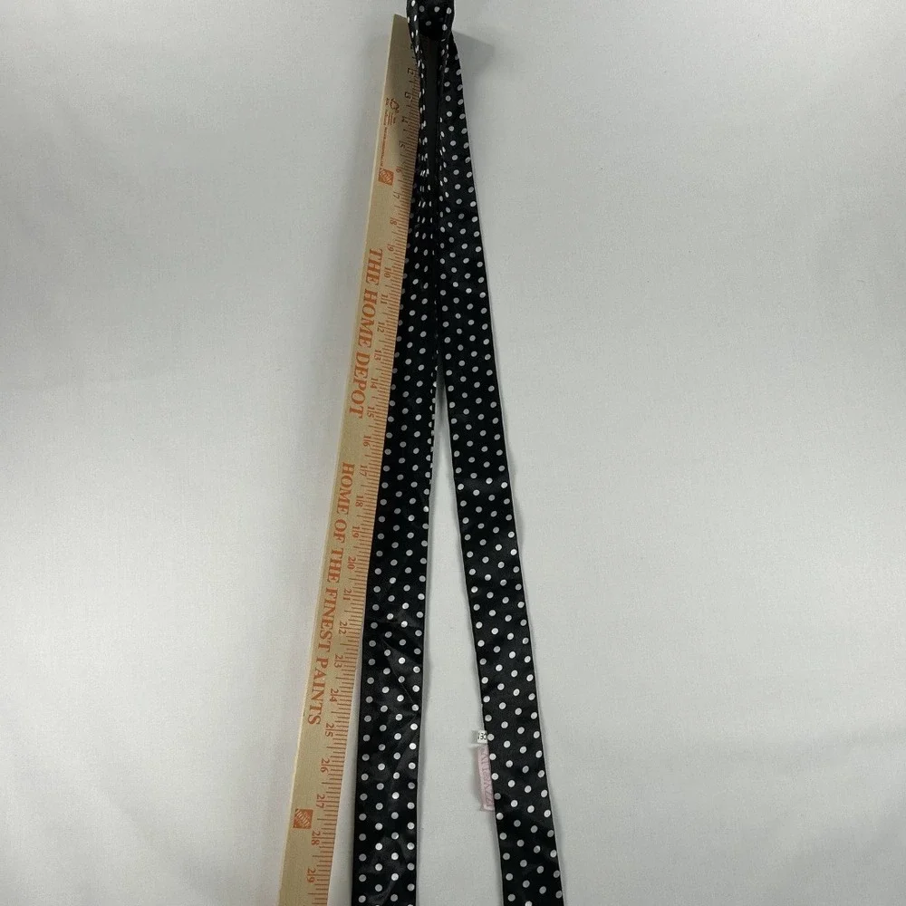 Izzy & Liv Vintage 2000s/ Y2K Woman's Long Scarf Black And White Polka Dot